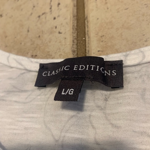 Classic Editions Floral Embellished Top - White/Grey, Size Large - Picture 2 of 5